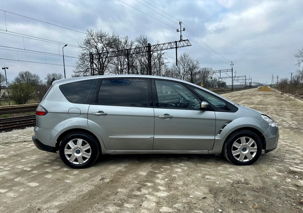 Ford S-Max cena 15900 przebieg: 370000, rok produkcji 2009 z Wrocław małe 407